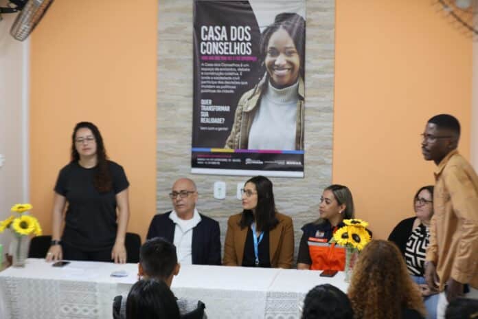 Novos membros do Conselho Municipal de Arquivos tomam posse para o mandato 2025/2027