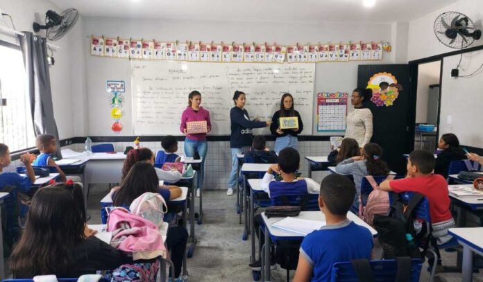 Programa Saúde na Escola promove ação integrada na E. Mz. Manoel Moraes da Silva
