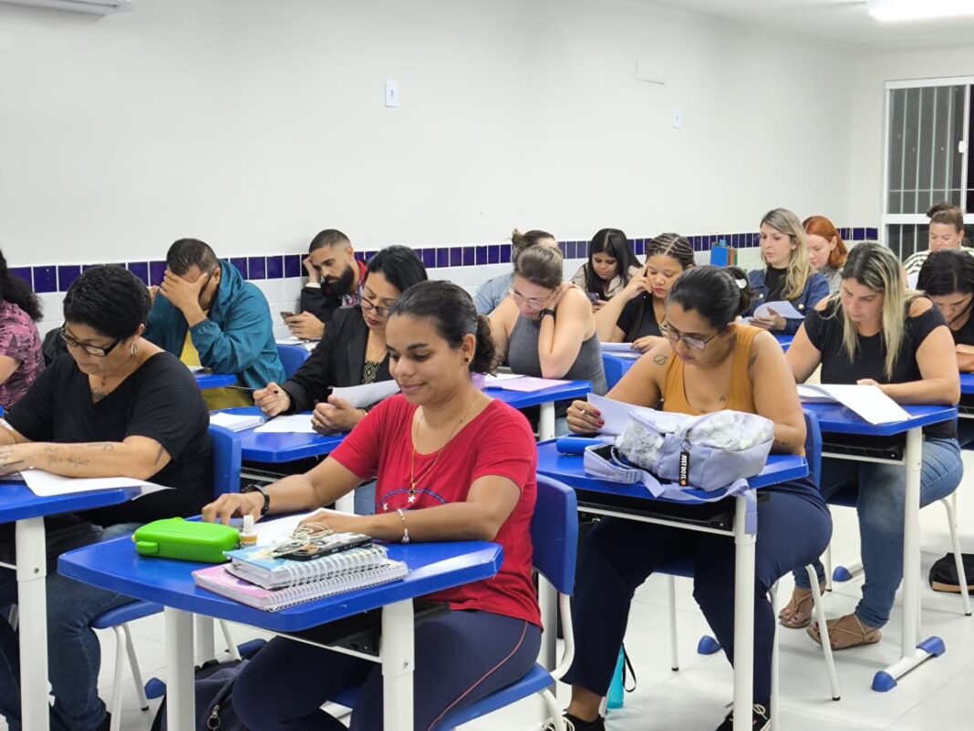 ARRAIAL DO CABO — Prefeitura inicia curso gratuito ‘Aprova Arraial’ para candidatos do concurso público municipal