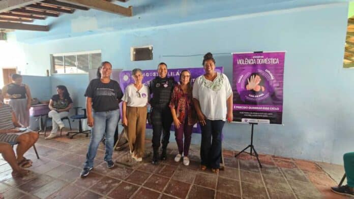 CRAS São João recebe roda de conversa em prol da campanha Agosto Lilás