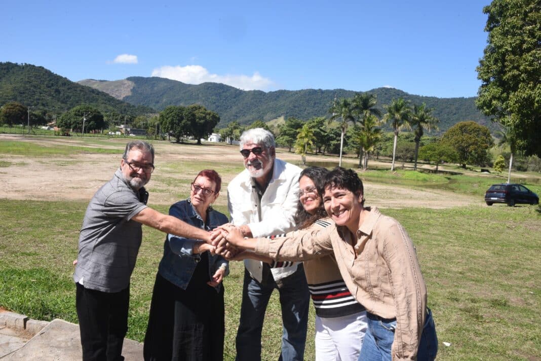 Maricá recebe diretores cubanos para conhecer futura Escola Internacional de Cinema e TV
