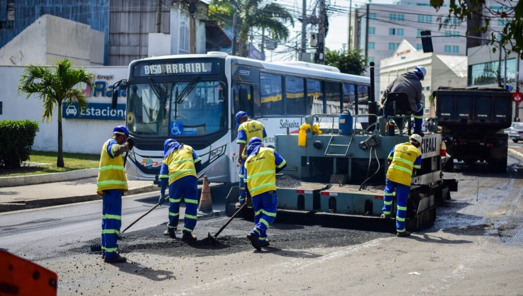 Centro de Cabo Frio entra na fase final da revitalização com asfaltamento e melhorias no trânsito