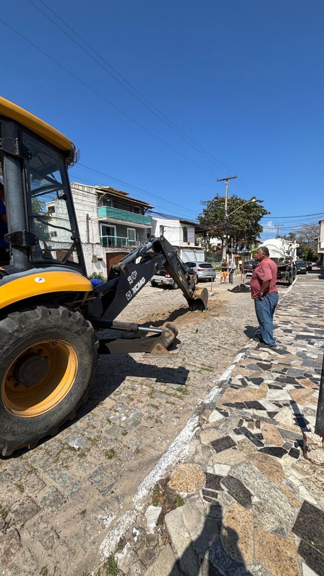 Prefeitura de Cabo Frio realiza manutenção da rede pluvial no Recanto das Dunas