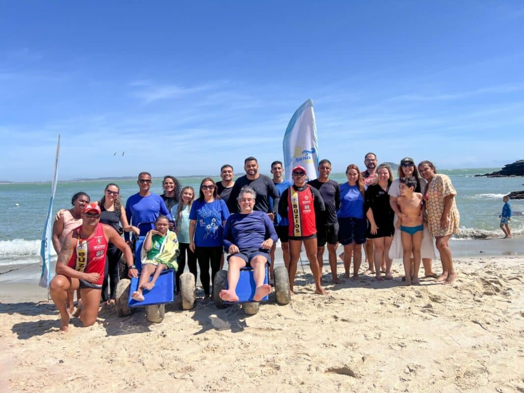 Projeto “Mar para Todos” promove inclusão na Praia da Azeda em Búzios