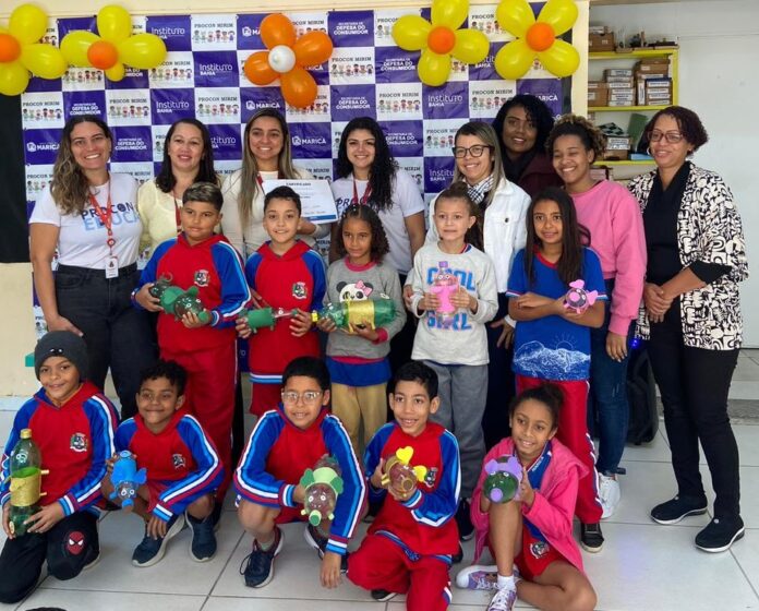Projeto ‘Procon Mirim’ forma 72 alunos no Silvado