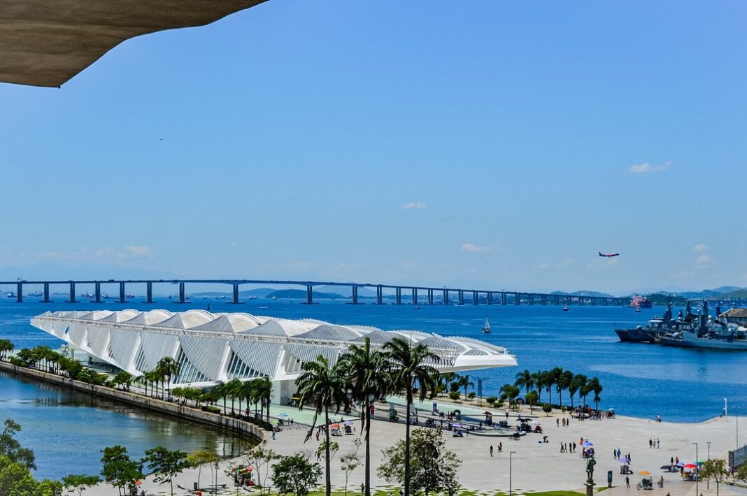 Sábado (23/08) de sol na cidade do Rio de Janeiro | Previsão de vento forte e baixa umidade