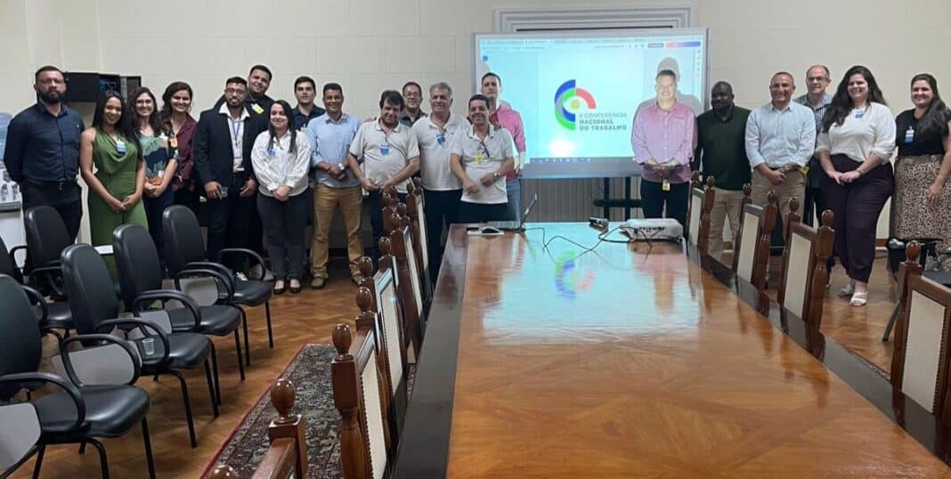 Búzios marca presença em reunião preparatória para a 2ª Conferência Nacional do Trabalho