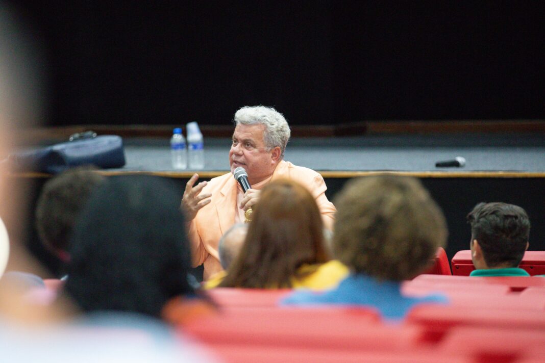 Maricá promove aula aberta com Milton Cunha sobre os saberes técnicos do Carnaval