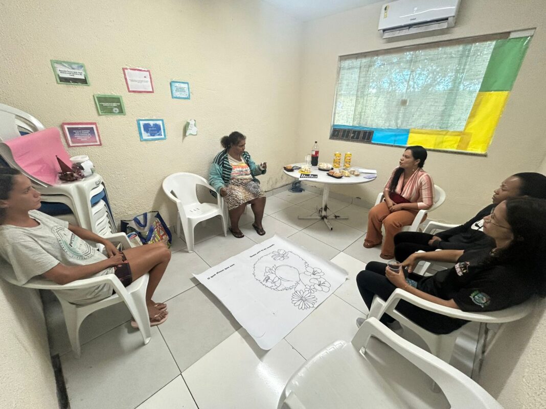 Prefeitura de Maricá promove roda de conversa com mulheres em situação de rua