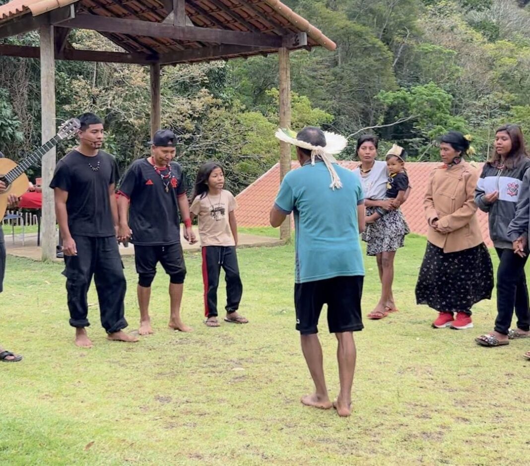Maricá: Aldeia Céu Azul recebe a visita de juízes federais e do trabalho