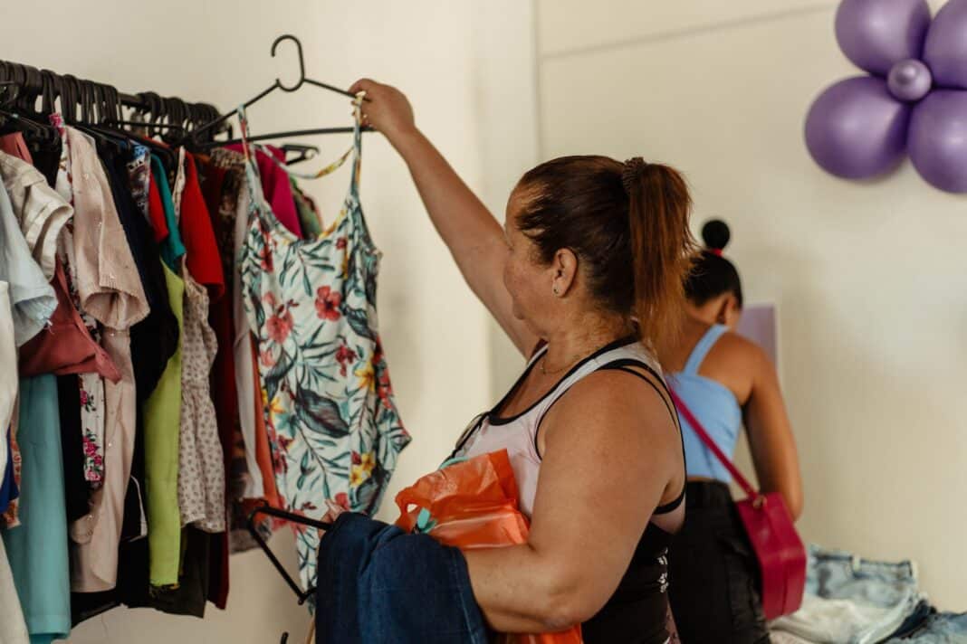 Maricá promove ação de incentivo ao consumo consciente e fortalecimento das redes de apoio à mulher