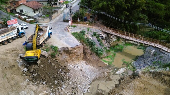 Prefeitura de Maricá avança na construção de nova ponte sobre o Rio Ubatiba
