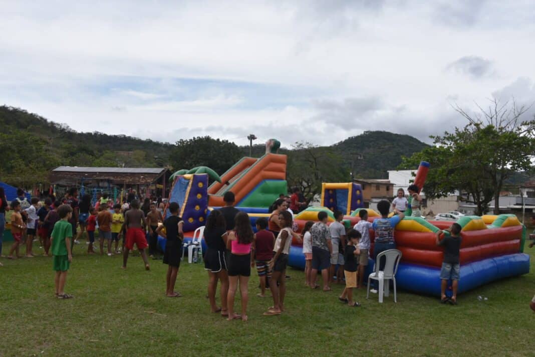 Prefeitura de Maricá leva festa do Dia das Crianças às comunidades do município