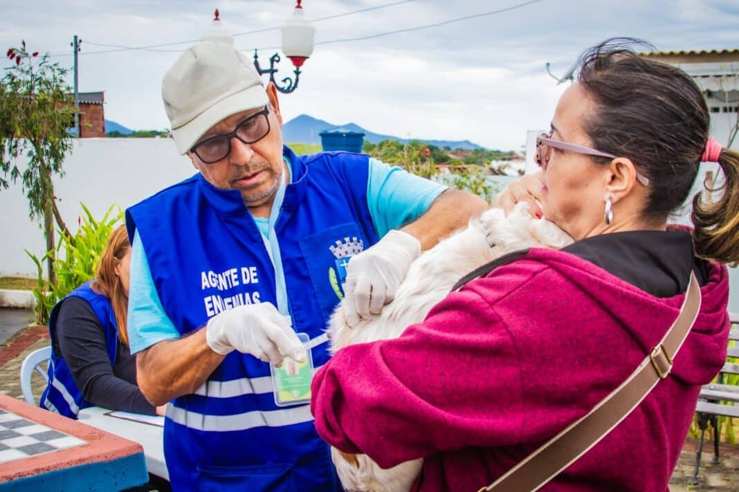 Prefeitura de Maricá vacina mais de 11 mil animais na primeira etapa da Campanha Antirrábica