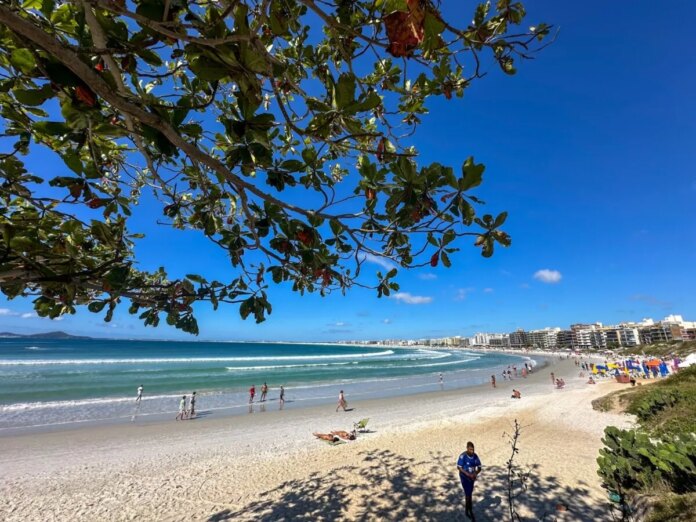Prefeitura de Cabo Frio entrega crachás aos ambulantes na próxima quarta (17)
