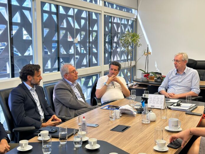 Prefeitura de Maricá, MARAEY e Firjan SENAI assinam acordo para capacitação de profissionais na construção civil