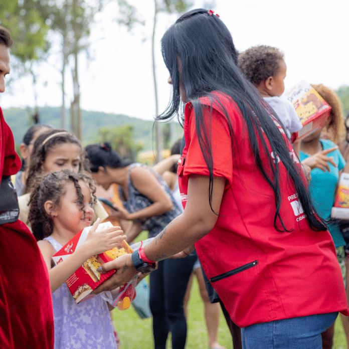Prefeitura de Maricá promove apresentações da Caravana Natalina em quatro bairros neste sábado (20/12)
