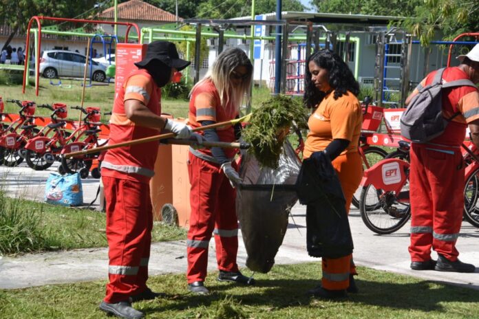Prefeitura de Maricá realiza mutirão de limpeza para prevenção de alagamentos
