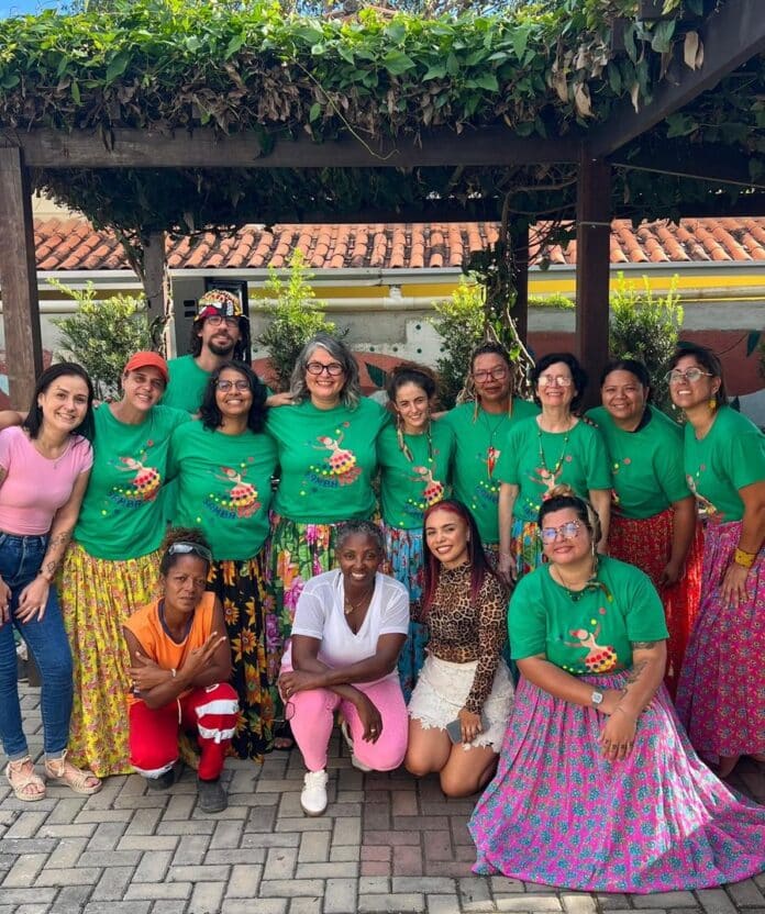 Prefeitura de Maricá usa o samba como ferramenta de integração na Casa da Mulher