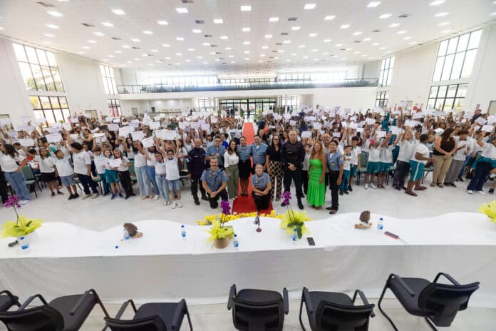 Prefeitura de Saquarema forma 500 alunos no PROERD e reforça prevenção às drogas nas escolas