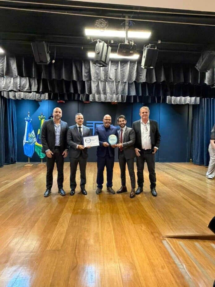 São Pedro da Aldeia recebe selo Diamante de Transparência Pública em cerimônia no TCE-RJ