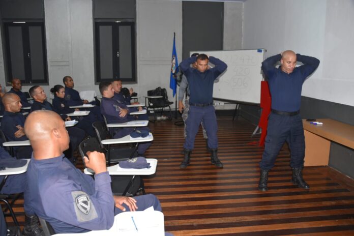 Guarda Municipal de Maricá participa de treinamento com a Polícia Militar