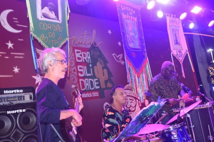 Maricá: Cordão do Boitatá encerra programação musical do Natal Brasilidade