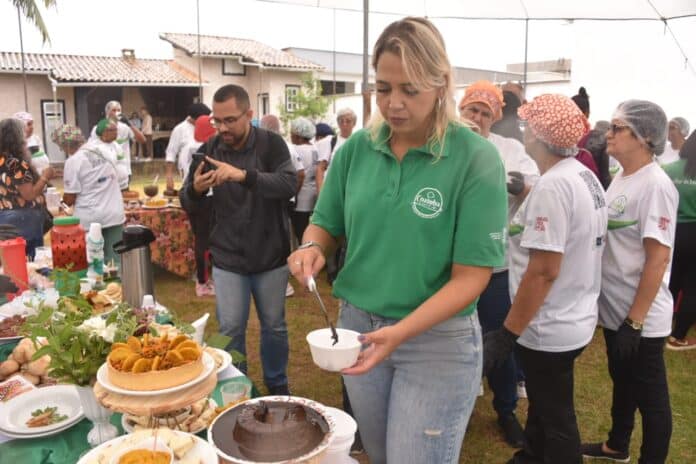 Maricá: 'Cozinha Criativa' leva alimentos sustentáveis e capacitação aos moradores do município