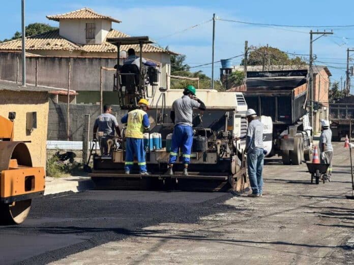 Prefeitura aldeense inicia pavimentação em novos trechos da Estrada do Alecrim