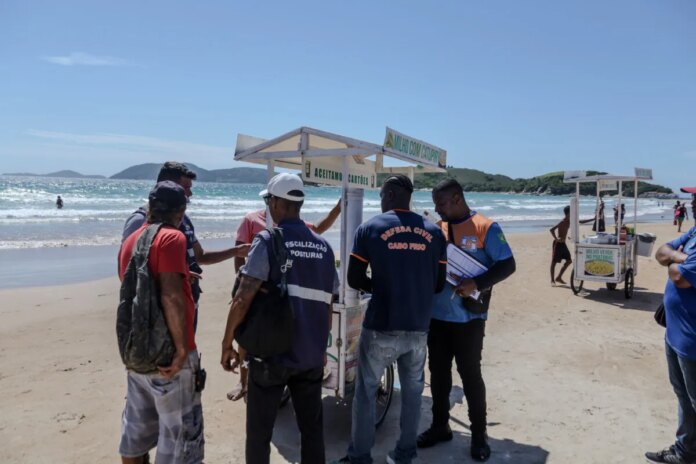 Prefeitura de Cabo Frio intensifica fiscalização dos carrinhos a gás nas praias do município