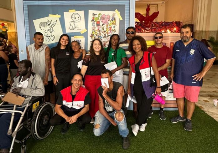Prefeitura de Maricá leva acolhidos da Casa Abrigo à exposição cultural no Centro do Rio
