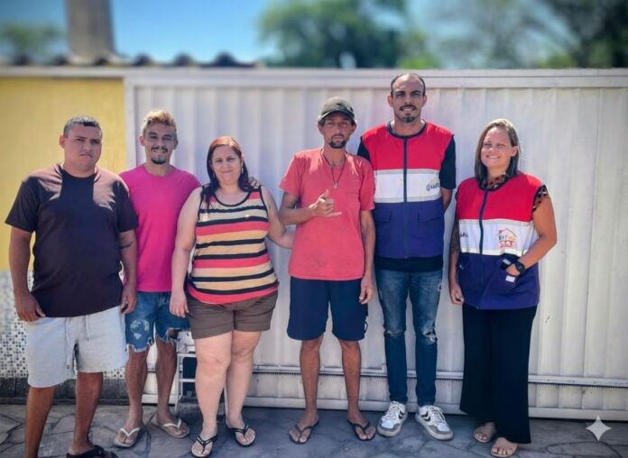 Prefeitura de Maricá reinsere homem ao convívio familiar