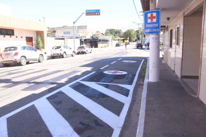Prefeitura reforça segurança no trânsito com melhorias na sinalização e semáforos em São Pedro da Aldeia