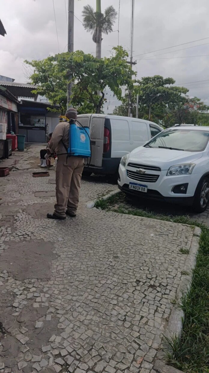 Prefeitura de Cabo Frio realiza dedetização no Mercado Municipal do Peixe