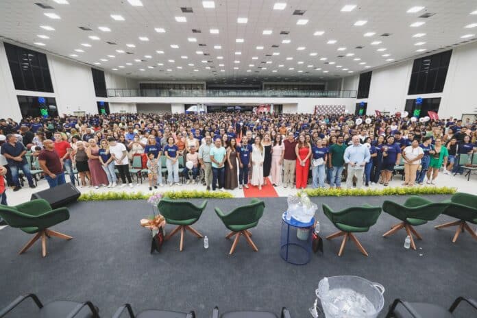 Prefeitura de Saquarema entrega 1.000 certificados do programa Conexão Universitária
