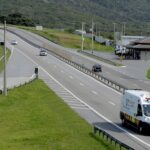 ViaLagos divulga previsão detalhada de tráfego para feriadão e alerta para dias de pico na RJ-124