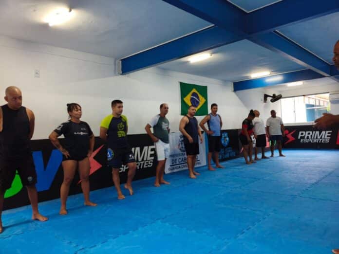Guarda Civil de Cabo Frio realiza aulas de Defesa Pessoal com formação especializada