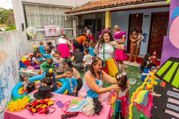 “Semana do Brincar” continua com atividades na Creche Tia Márcia em São Pedro da Aldeia