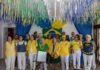 Coral da Melhor Idade marca início da torcida pelo Brasil na Copa do Mundo com apresentação do Hino Nacional Coral da Melhor Idade marca início da torcida pelo Brasil na Copa do Mundo com apresentação do Hino Nacional