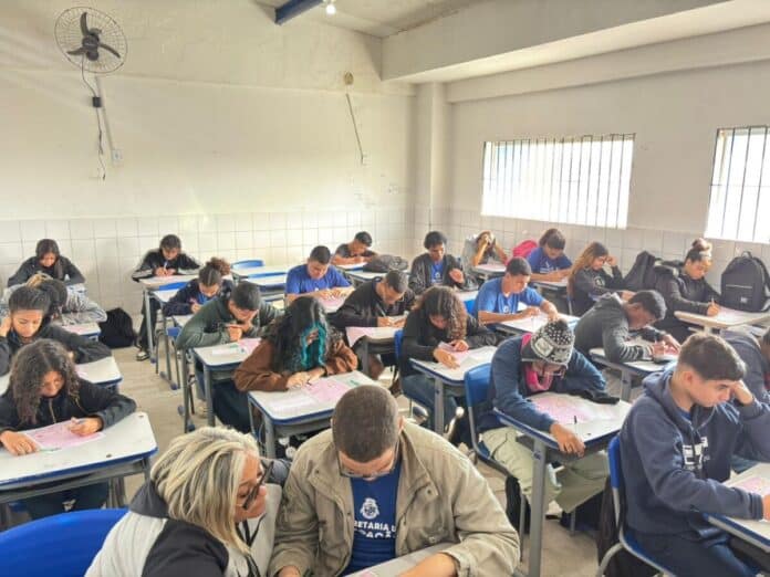 Estudantes da rede municipal de Cabo Frio participam da primeira fase da 21ª OBMEP