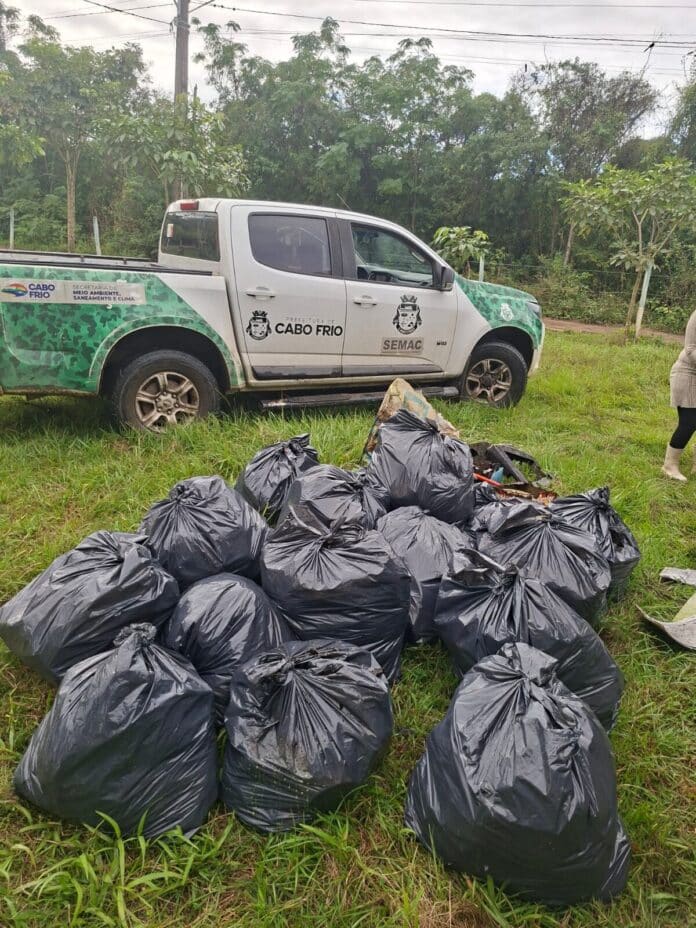 Semana do Meio Ambiente tem início com grande mutirão de limpeza no Chavão, em Tamoios
