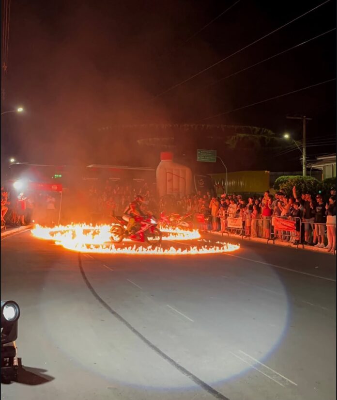Praça do Guta, na Praia do Forte, recebe evento de manobras radicais nesta quinta-feira (09)