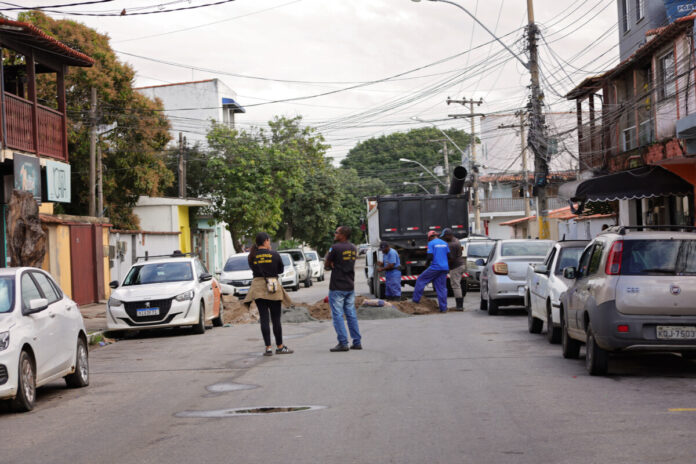 Prefeitura de Cabo Frio realiza obra de recuperação da rede de drenagem no bairro São Cristóvão