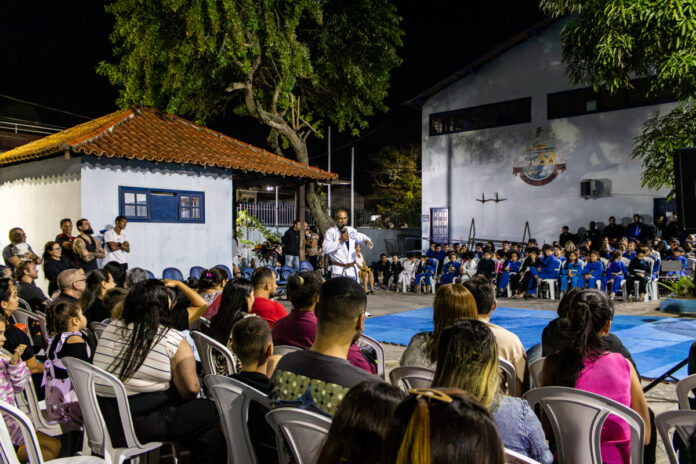Projeto Cidadão do Futuro realiza graduação de alunos de jiu-jítsu em Cabo Frio